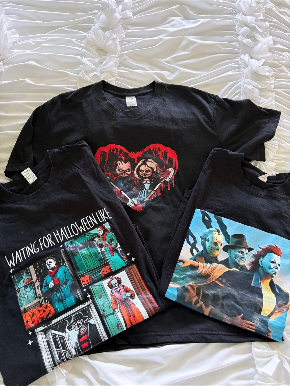 Men’s large women’s extra large Black Graphic Horror Characters T-Shirt set